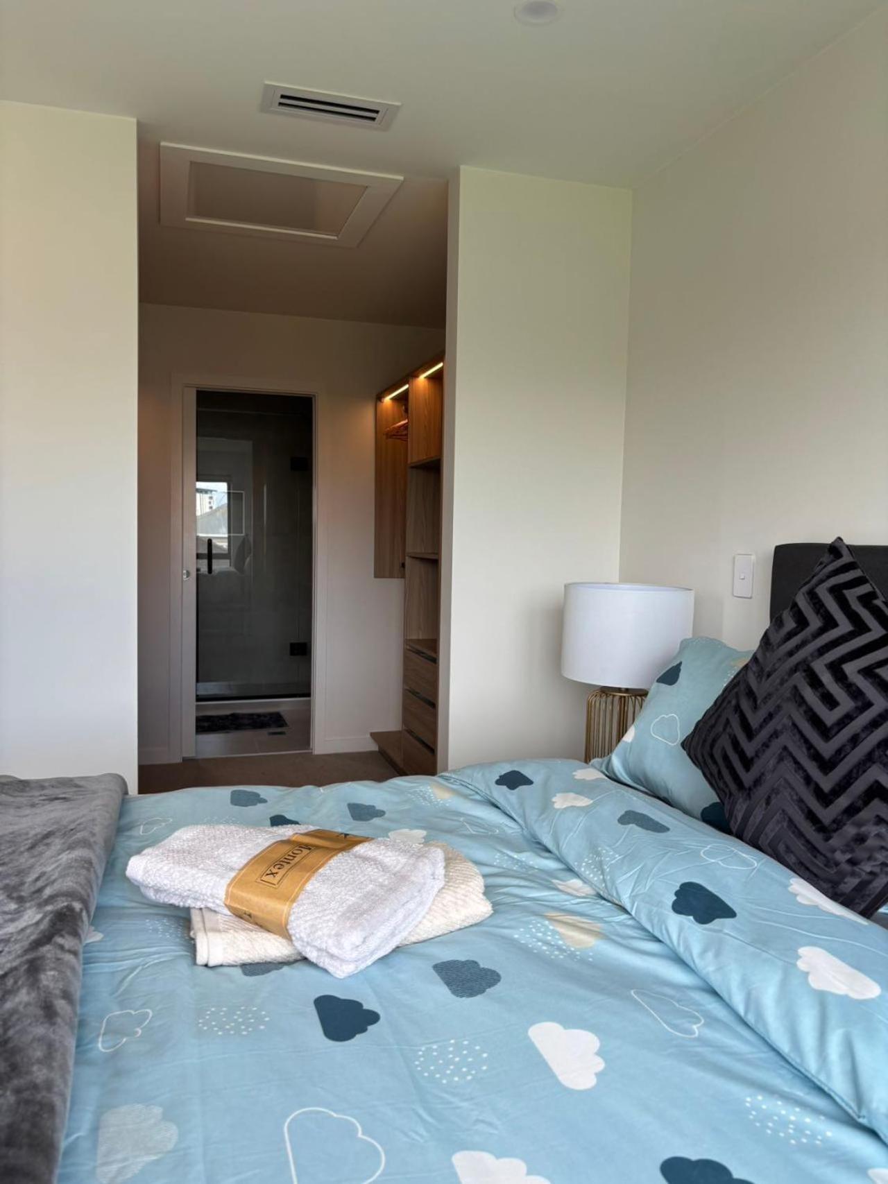 Epsom Tidy House Unit 6 Holiday home *